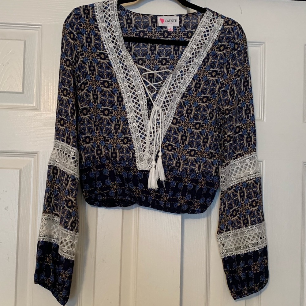 L'atiste Blue Printed Boho Top